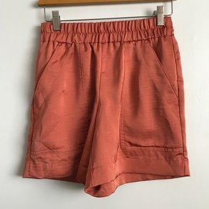 A NEW DAY WOMENS SHORTS RUSTY SATIN BROWWN XS